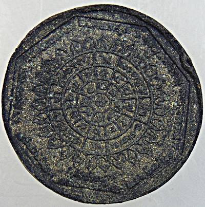 ๒๐ หลวงพ่อโสธร รุ่นทองประทาน มวลสารทององค์หลวงพ่อ พิมพ์เล็ก