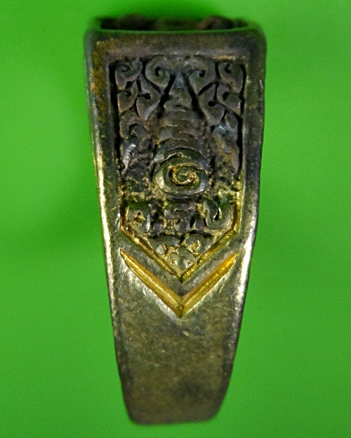 แหวนรุ่น๑ วัดเรือแข่ง อยุธยา .2665.