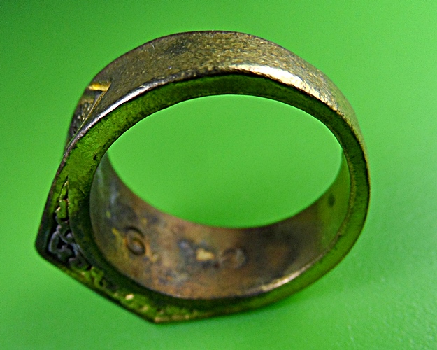 แหวนรุ่น๑ วัดเรือแข่ง อยุธยา .2665.