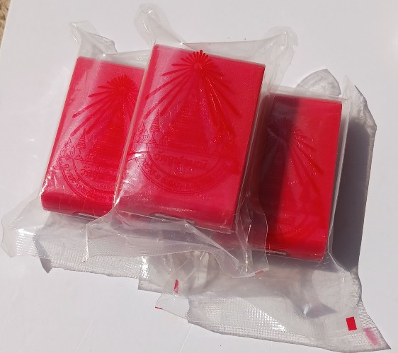 เหรียญหลวงพ่อโสธร-ประทับหลังท้าวเวสสุวรรณโณ รุ่น "พรปีใหม่" ปี65 หลวงพ่ออิฏฐ์ วัดจุฬามณี (3กล่องลุ้น