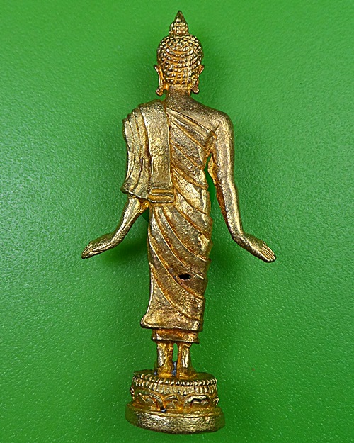 รูปหล่อพระพุทธ หลวงปู่หงษ์ วัดเพชรบุรี สุรินทร์ .2849.