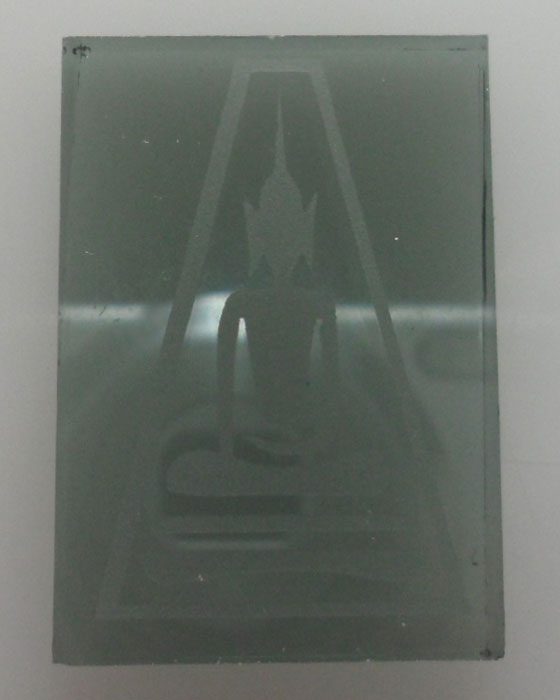 *** พระเนื้อกระจก/แก้ว *** 