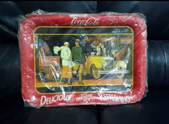 ถาดสังกะสี COKE 1990 (แท้) 2 ใบ 2 ลาย