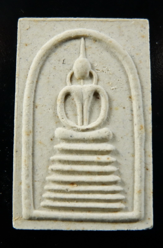 พระสมเด็จพิมพ์นิยมหลวงปู่ภู วัดอินทรวิหารบางขุนพรหม จ.กรุงเทพฯ ปี ๒๕๓๕ สวยครับ