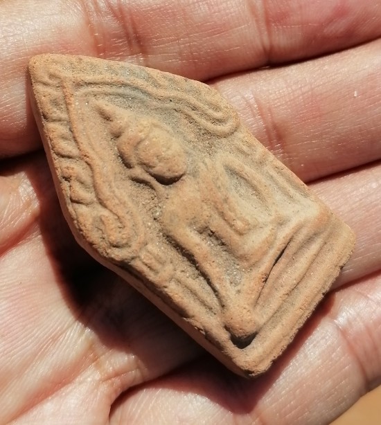 ขุนแผนหลังกุมารทอง​ หลวงพ่อกวย​ วัดโฆษิตาราม​ เนื้อดิน​ ยุคต้น​ เคาะเดียว     