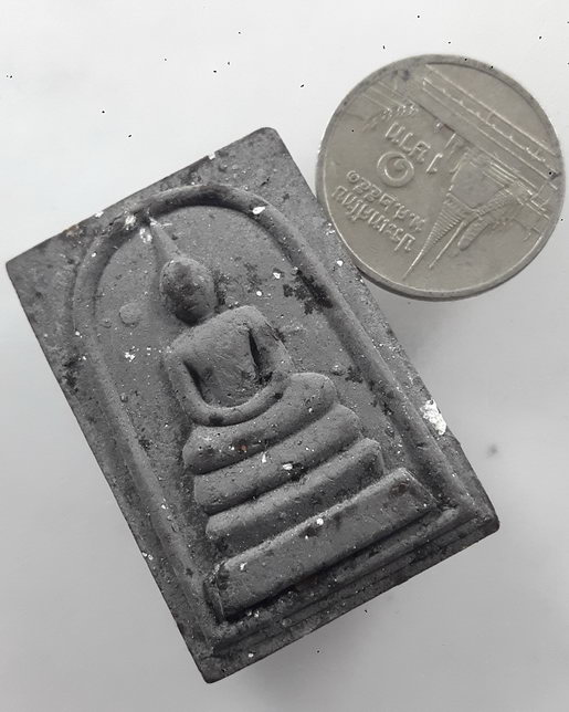 " พระสมเด็จ เนื้อผงใบลาน วัดปทุมวงษาวาส (บ้านใหม่) อ.ปากพลี จ.นครนายก เก่าสวยครับ "