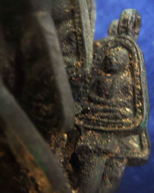 แท้ๆ จากวัด !! เหรียญหล่อจอบใหญ่ หลวงพ่อเงิน รุ่นปืนแตก วัดคงคาราม (บางคลานใต้) ตัดจากช่อกรรมการ (13