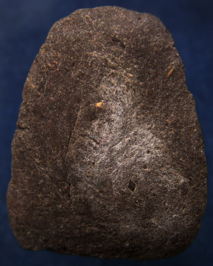 ปิดตารุ่นแรกท้องอุ เนื้อผงว่านผสมน้ำนมควาย หลวงพ่อเขียว วัดหรงบล จ.นครศรีธรรมราช พ.ศ. 2510 (B7)