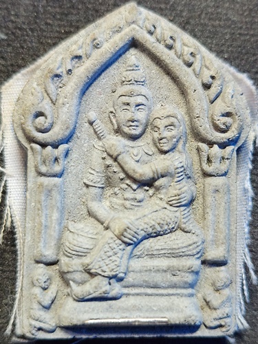 วัดทุ่งเศรษฐี (วัดอุโบสถบ้านเหล่า) เชียงใหม่ พระขุนแผนอุ้มนาง ครูบาเต่า หลัง ม้าเสพนาง รุ่นแรก