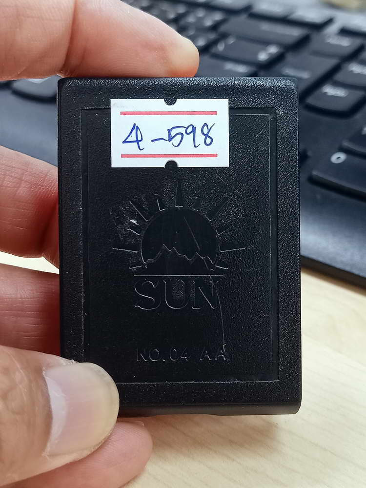 4-598 เหรียญขอบไข่ปลา จันทร์เพ็ญ มหาเศรษฐี หลวงพ่อนงค์ อภิชาโต วัดบางน้ำชน จ.กรุงเทพ 2566 กล่องเดิม