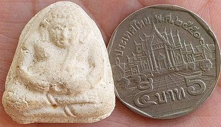 *พระผงวัดประสาทบุญญาวาส กทม. ปี๒๕๐๖ พิมพ์พระสังกัจจายน์แจกฟรี ไม่มีรู เนื้อขาว*