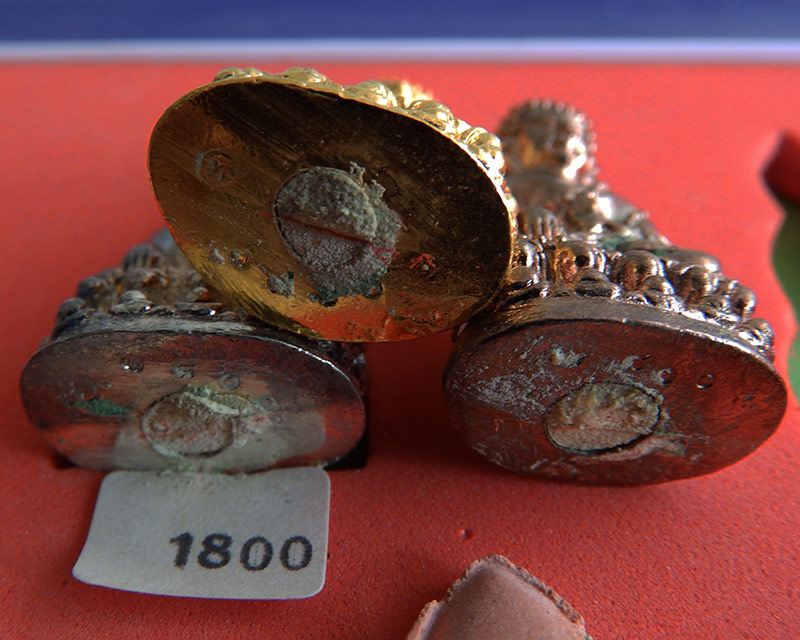 ชุดกรรมการ เลข 1800...พระชัยหลวงปู่ทวด รุ่นตำหนักทอง หลวงปู่ทอง สุสังวโร วัดป่ากอสุวรรณ ครบชุด 8 องค