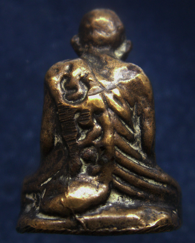 รูปหล่อโบราณ หลวงพ่อเขียน วัดสำนักขุนเณร จ.พิจิตร