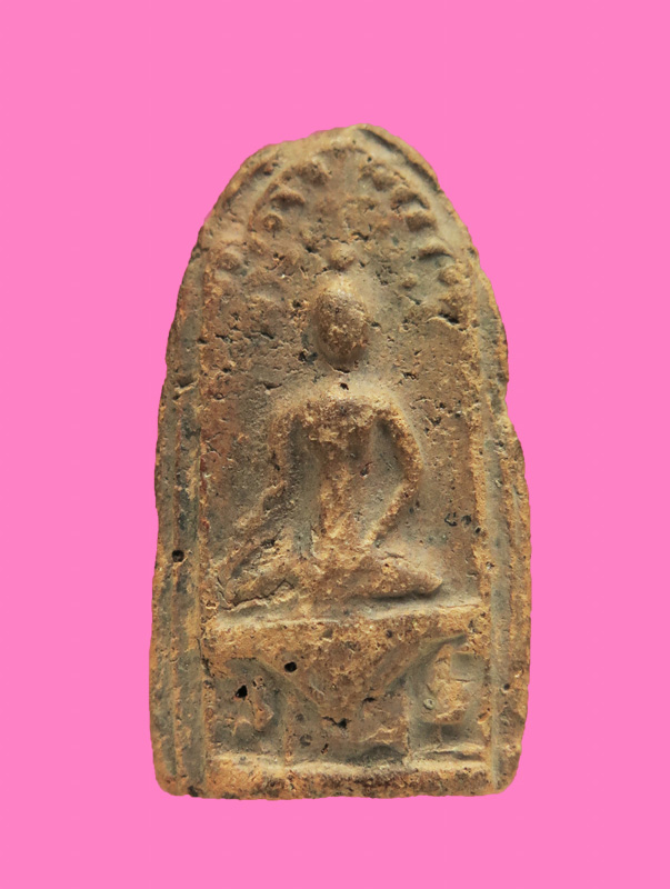 พระปรกโพธิ์ ฐานผ้าทิพย์ กรุวัดราชนัดดา กทม.