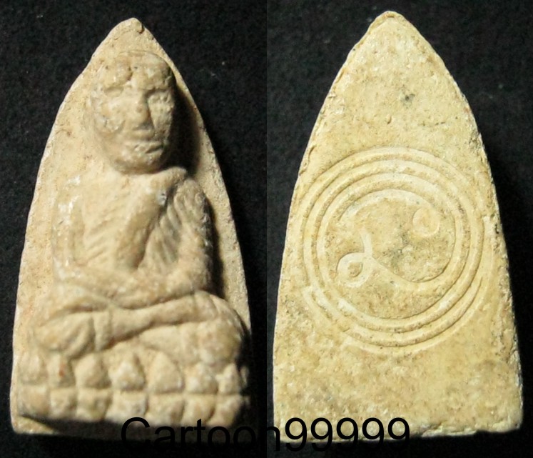 หลวงพ่อทวด หลวงพ่อทอง วัดสำเภาเชย ปัตตานีครับ พระสวย เดิม ครับผม   