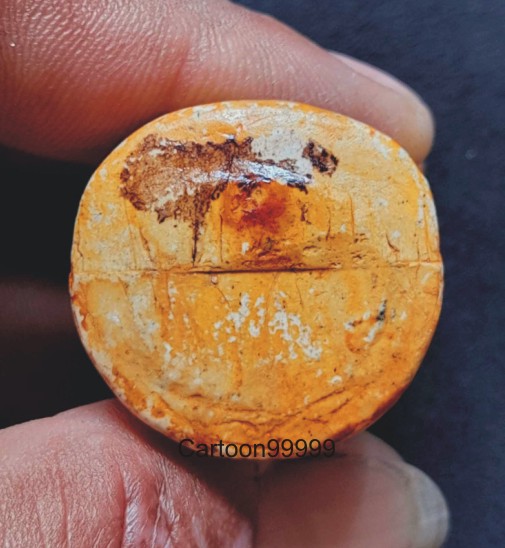 กุมารดูดรกเนื้อผงพราย รุ่นแรก หลวงพ่อปุ่น วัดป่าบ้านสังข์ จ.ร้อยเอ็ดครับ หาไม่ง่ายนะครั