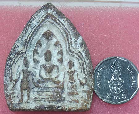 พิมพ์ตรีกาย เนื้อดินเก่าๆ