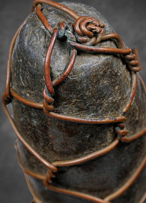 *ตะกรุดลูกสะกดเนื้อชินตะกั่วสนิมแดง กรุวัดสุวรรณฯ อ่างทอง หลวงพ่อเนียม วัดน้อย ปลุกเสก*