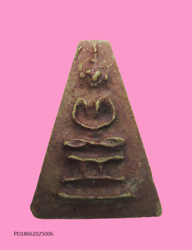 พระพิมพ์ฐานผ้าทิพย์ เนื้อผงน้ำมัน