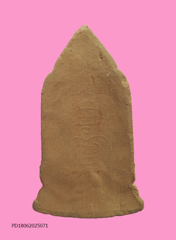 พระพุทธหลวงพ่อเฮง วัดบ้านขอม เนื้อดิน ปี 2500 จ.สมุทรสงคราม