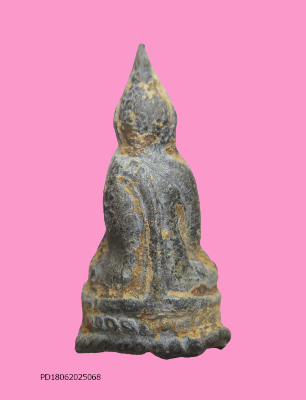 พระแก้บน เนื้อชินสนิมแดง องค์นี้เนื้อในแดง เหมาะสำเร็จผู้เริ่มศึกษาเนื้อชินสนิมแดง