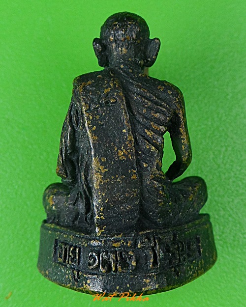 รูปหล่อรุ่น๑หลวงปู่จันทร์ วัดสบยม ตาก .4043.