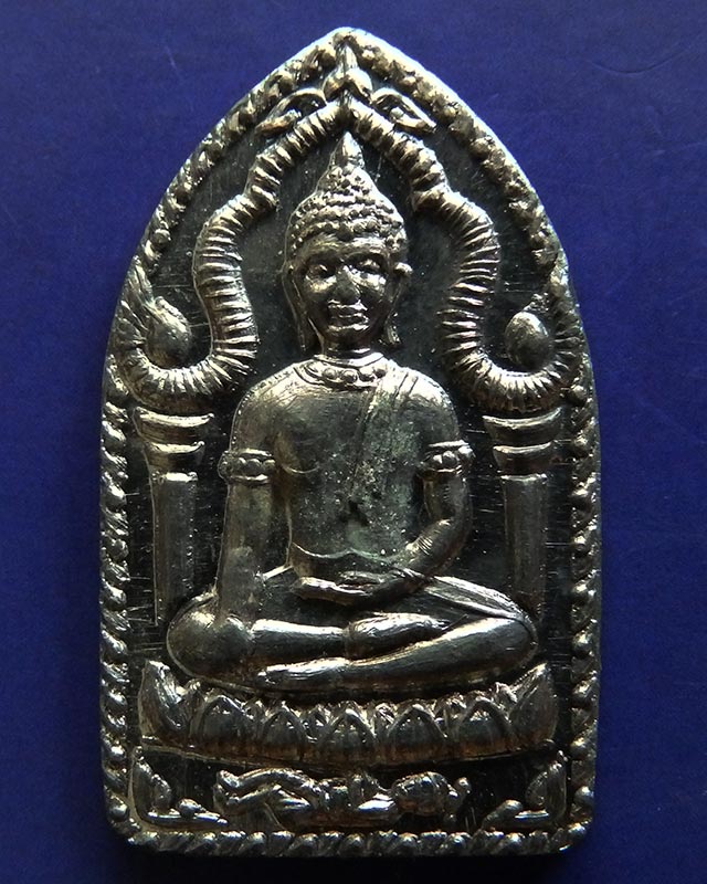 11.พระยอดขุนพลปั๊ม หลวงพ่อฑูรย์ วัดโพธินิมิตร เนื้อชินพิมพ์เล็ก พ.ศ. 2527