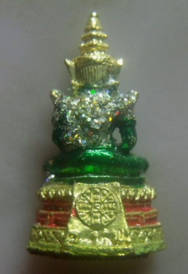 **เบาๆ**รูปหล่อพระแก้วมรกต วัดพระแก้ว เนื้อชุบทองลงสี สวยๆ**เชิญชมครับ 