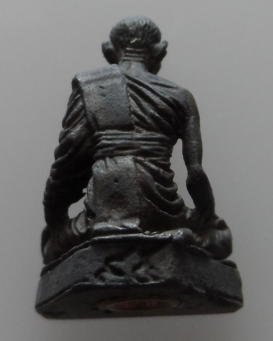 รูปเหมือนอุดกริ่ง หลวงปู่แจ้ง วัดใหม่สุนทร จ.นครราชสีมา ปี๒๕๓๔