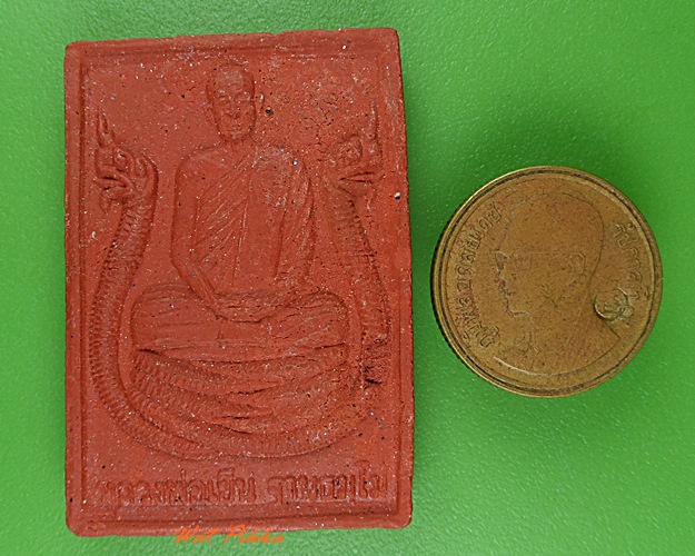 พระผงหลวงพ่อเย็น วัดพระพุทธบาทภูควายเงิน เลย .4099.