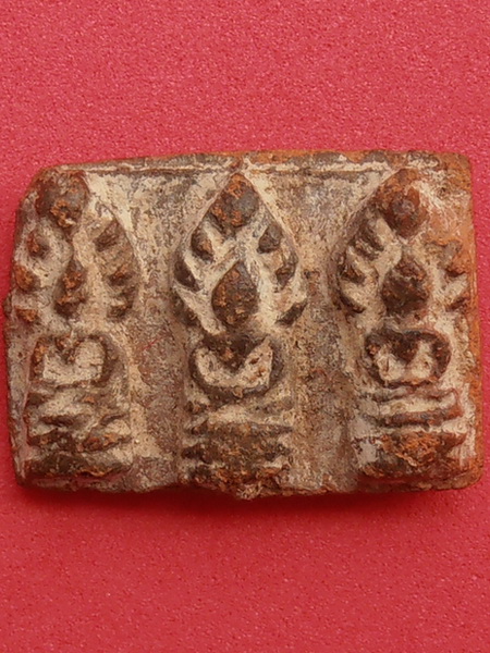 พระแผงตัดสาม (ไม่ทราบที่)