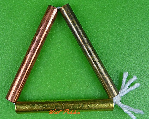 ตะกรุดเทวดาใจอ่อน สามกษัตริย์ หลวงปู่สิงห์ วัดบ้านขี้เหล็ก ศรีสะเกษ .4229.