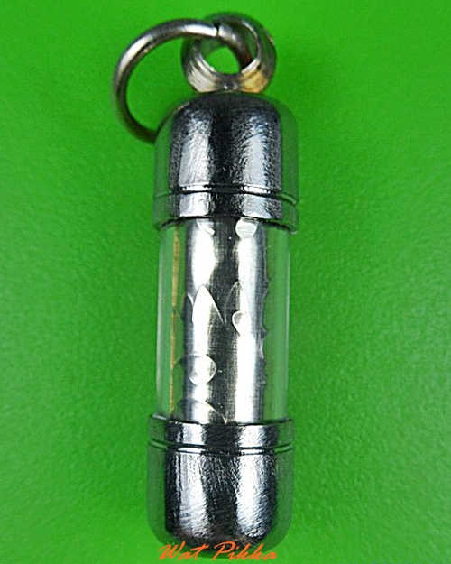 ตะกรุดเงินมหาเพชรหลีก อาจารย์อุ้ย เก้ายอด สำนักสักยันต์เก้ายอด อุบลราชธานี .4235.