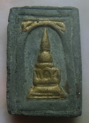 **เบา​ๆ​**หลวงปู่ทวด เนื้อว่าน พิมพ์สี่เหลี่ยมกลักไม้ขีด หลังสถูปเจดีย์ ใต้ฐานฝังตะกรุด 3 ดอก**สวยๆ