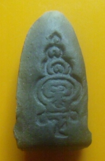 **เบาๆ**พระรูปเหมือนเนื้อดินเผา ครูบาพรหมจักร วัดพระพุทธบาทตากผ้า อ.ป่าซาง จ.ลำพูน**สวยๆ หายาก