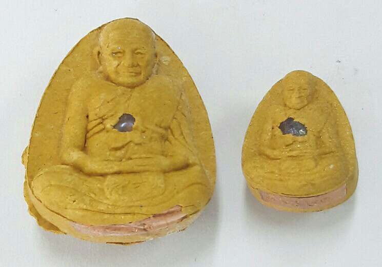 พระผงรูปเหมือน หลวงปู่อิ่ม ปัญญาวุโธ 106 ปี รุ่นเจ้าสัวพันล้าน วัดทุ่งนาใหม่ นครศรีธรรมราช เคาะเดียว