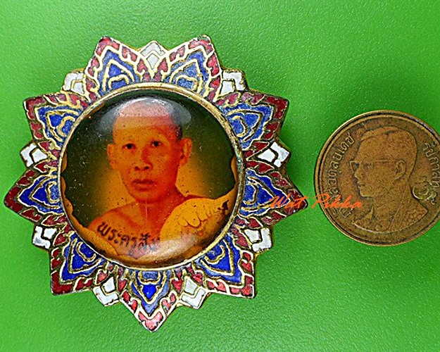 ล็อกเก็ตเข็มกลัดหลวงพ่อช่อ วัดโคกเกตุ สมุทรสงคราม .4466.