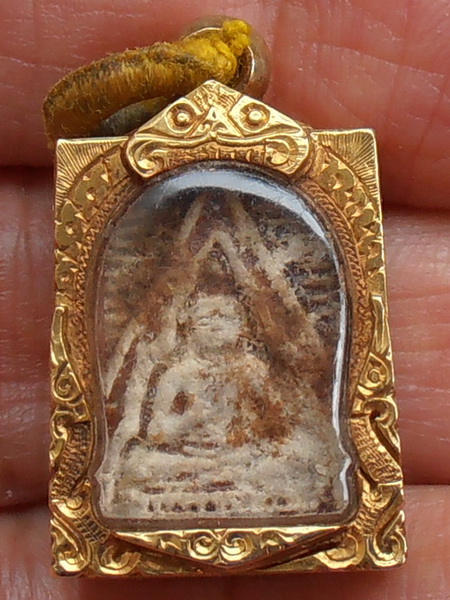 พระผงของขวัญรุ่น ๑ พิมพ์๕ หลวงพ่อสด วัดปากน้ำ ภาษีเจริญ