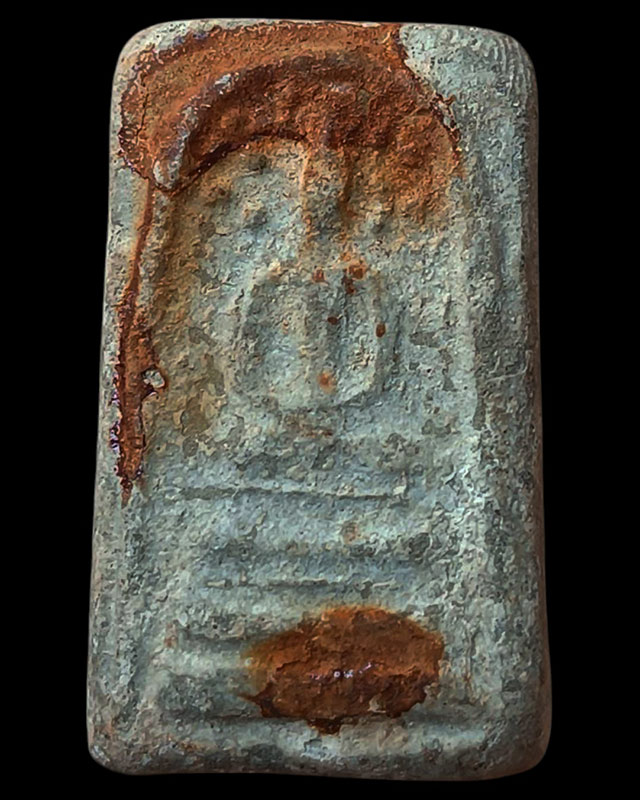 สมเด็จพิมพ์ปรกโพธิ์ ขนาดประมาณ 3.3 x 2 ซ.ม.เก่าเก็บหลายสิบปี ไม่ทราบเกจิสร้าง