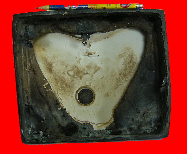 พระบูชาหลวงพ่อทวด วัดช้างให้ ปัตตานี สร้างปีพ.ศ.2539 