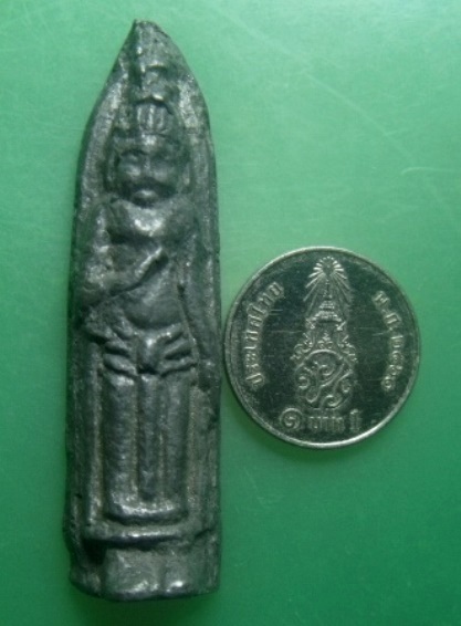 **เบา​ๆ​**พระร่วงปางประทานพร เนื้อชิน เก่าๆ สวยๆ ไม่ทราบที่**เนื้อจัด เชิญชมครับ 