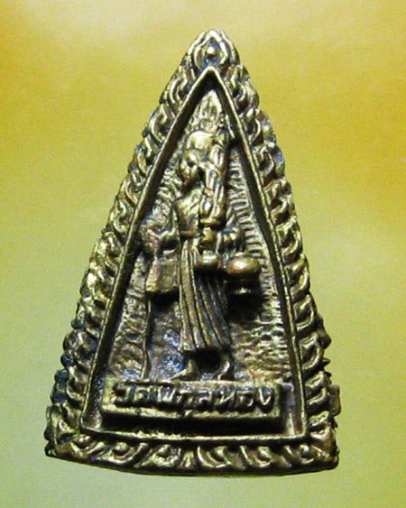 หลวงพ่อแพ เขมังกโร วัดพิกุลทอง จ.สิงห์บุรี 