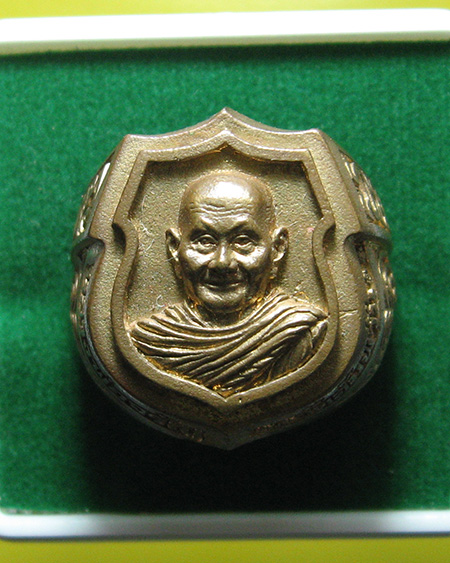 หลวงพ่อจรัญ ฐิตธมฺโม วัดอัมพวัน จ.สิงห์บุรี 