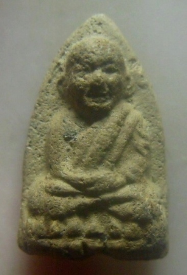 **เบาๆ**หลวงปู่ทวด เนื้อว่าน พิมพ์ใหญ่ วัดเมืองยะลา ปี ๒๕๓๙ (รุ่นอภินิหารเครื่องบินตก)**สวยๆ