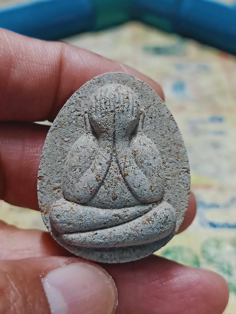 4-411 วัดใจ 50 พระปิดตาปลดหนี้ จัมโบ้ 1 หลวงปู่รอด อาภัสสโร วัดโคกกรม จ.สุรินทร์ เลข 217 กล่องเดิม