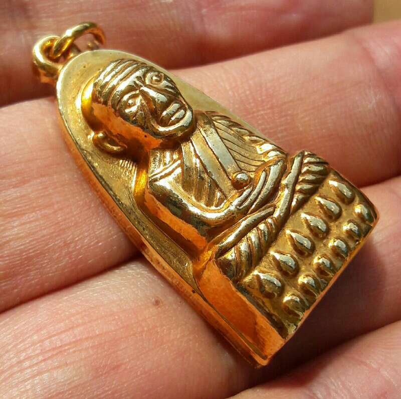 หลวงปู่ทวดแจกปีนัง ปี 07 สวยสมบูรณ์ คมชัด ท่านอาจารย์ทิม สร้างและปลุกเสก เคาะเดียว(1)