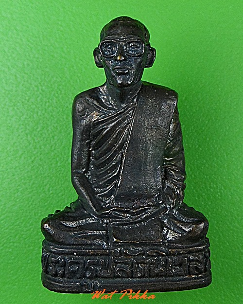 รูปหล่อหลวงพ่อนิเวสน์ วัดตาอิน นครนายก .554.*