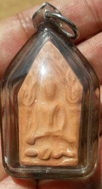 พระขุนแผนเนื้อดิน วัดรัตนชัย(จีน) จ.อยุธยา พิธีเดียวกับจตุรพิธพรชัย เลี่ยมพร้อมใช้​ เคาะเดียว 