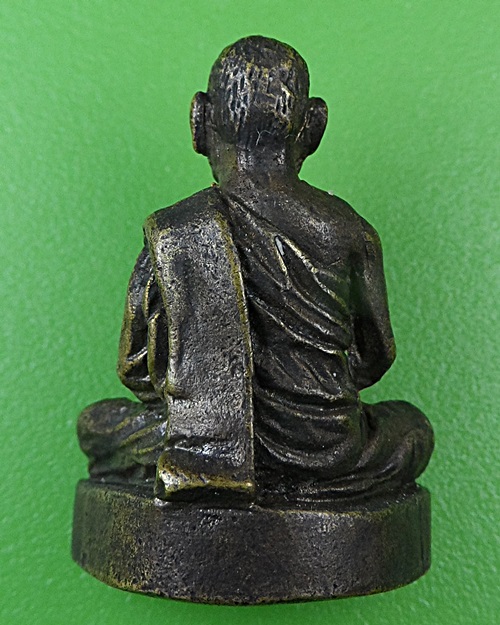 รูปหล่อหลวงพ่อถม ปนาโท วัดท่าฬ่อ พิจิตร .967.*