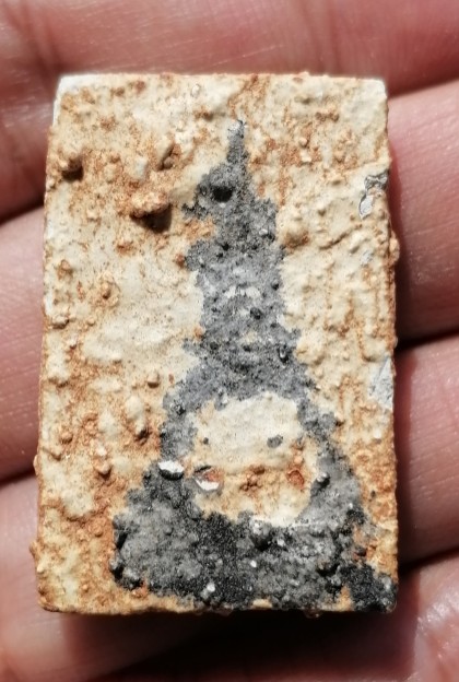 สมเด็จบางขุนพรหมแช่น้ำมนต์​ พิมพ์ฐานแซม วัดบางขุนพรหม​ พร้อมกล่องเดิม ปี 2547 เคาะเดียว